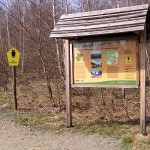 Übersichtstafel mit Wanderrouten