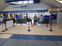 02-reykjavik-airport